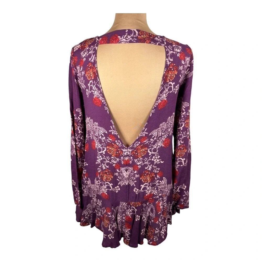 Free People Smooth Talker Purple Floral Open Back Long Sleeved Ruffled Tunic Top